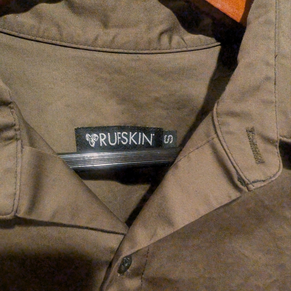 Rufskin Olive Green Button-Up Shirt